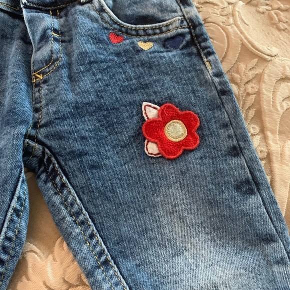 Toddler Girl Sweater/Shirt/jeans Combo - Picture 10 of 14